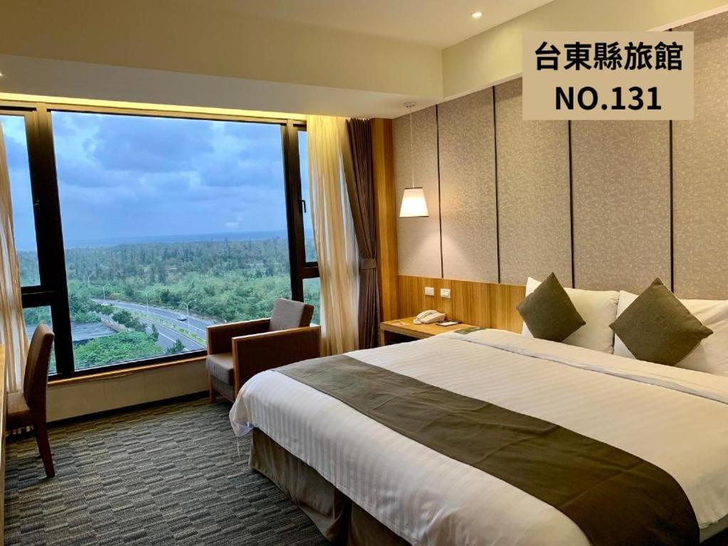 Kaishen Starlight Hotel T'ai-tung Buitenkant foto