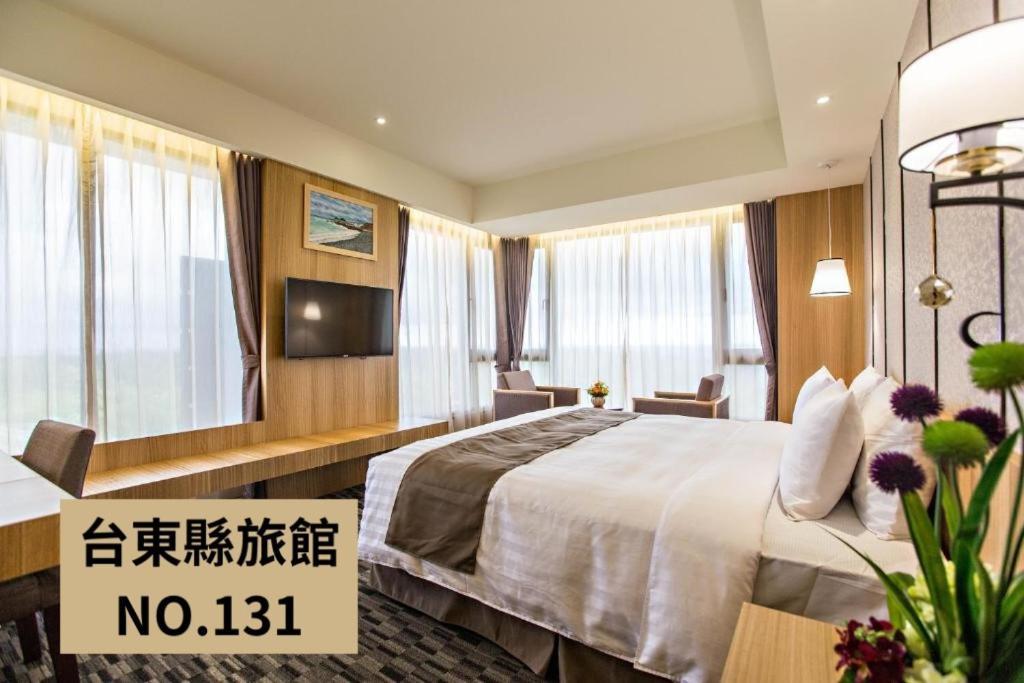 Kaishen Starlight Hotel T'ai-tung Buitenkant foto